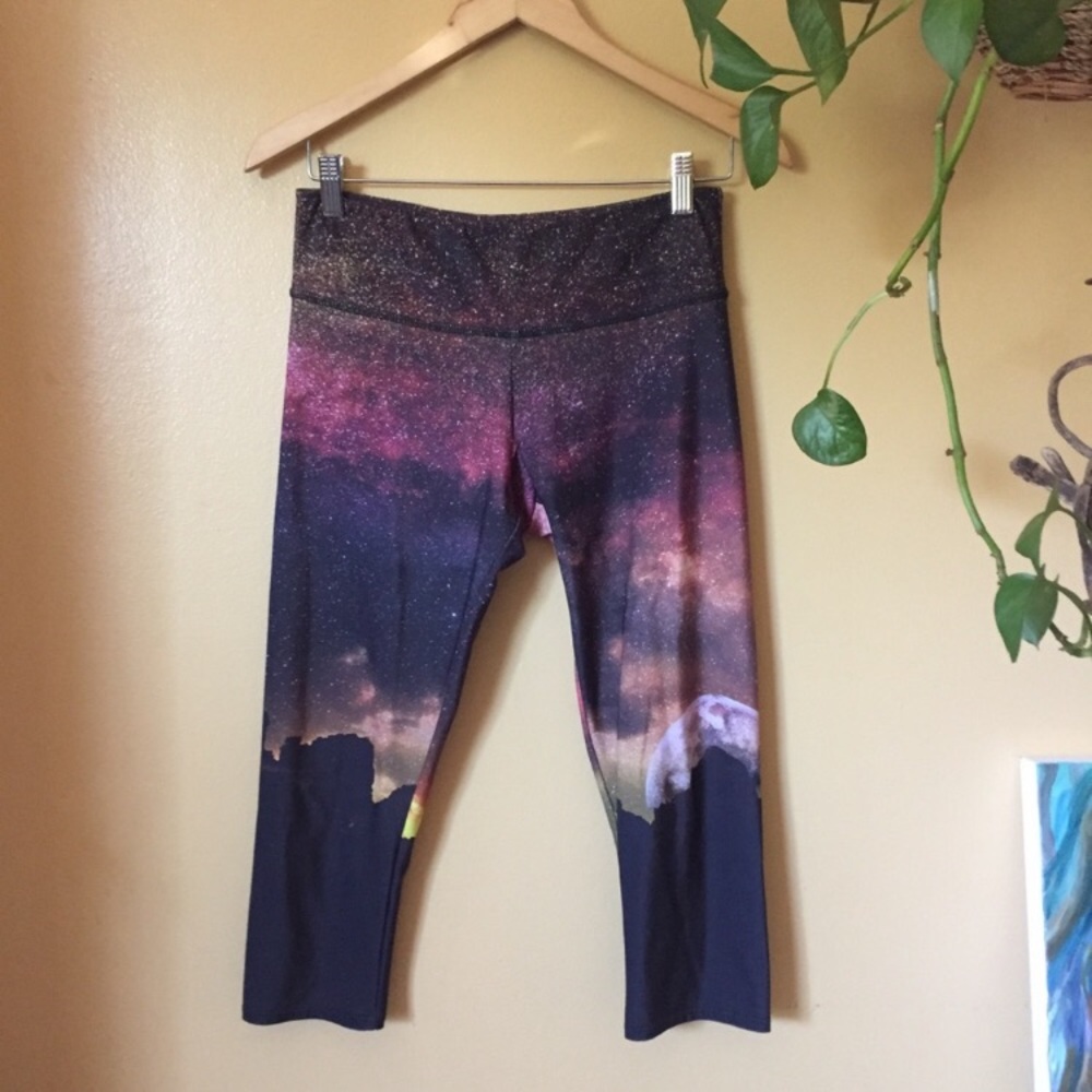 Yoga leggings Dessert Scene